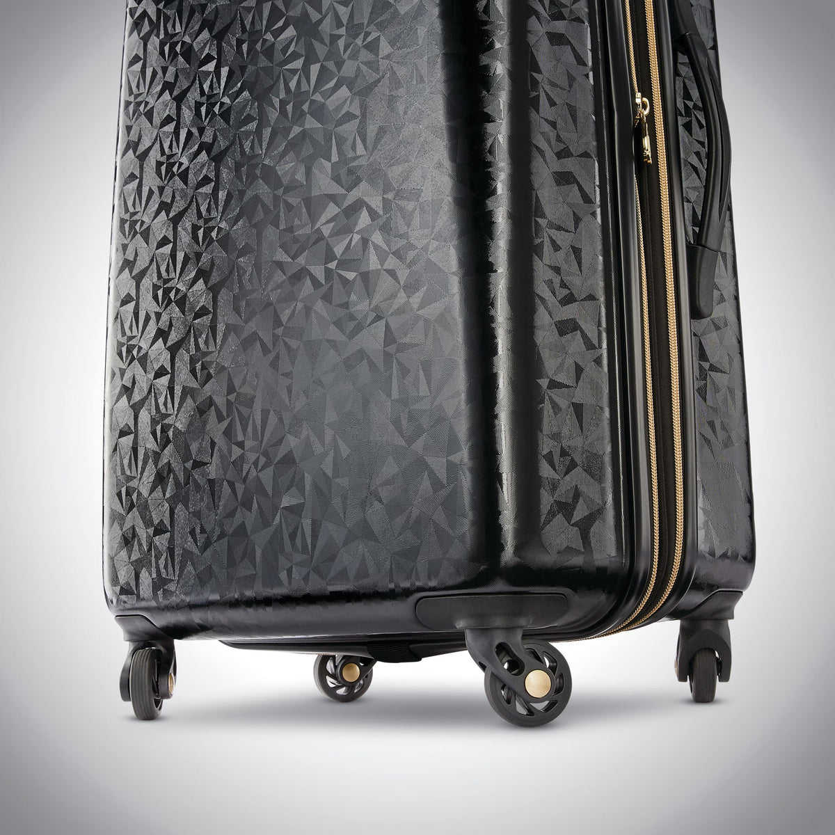 American Tourister Belle Voyage 360 spinner wheels