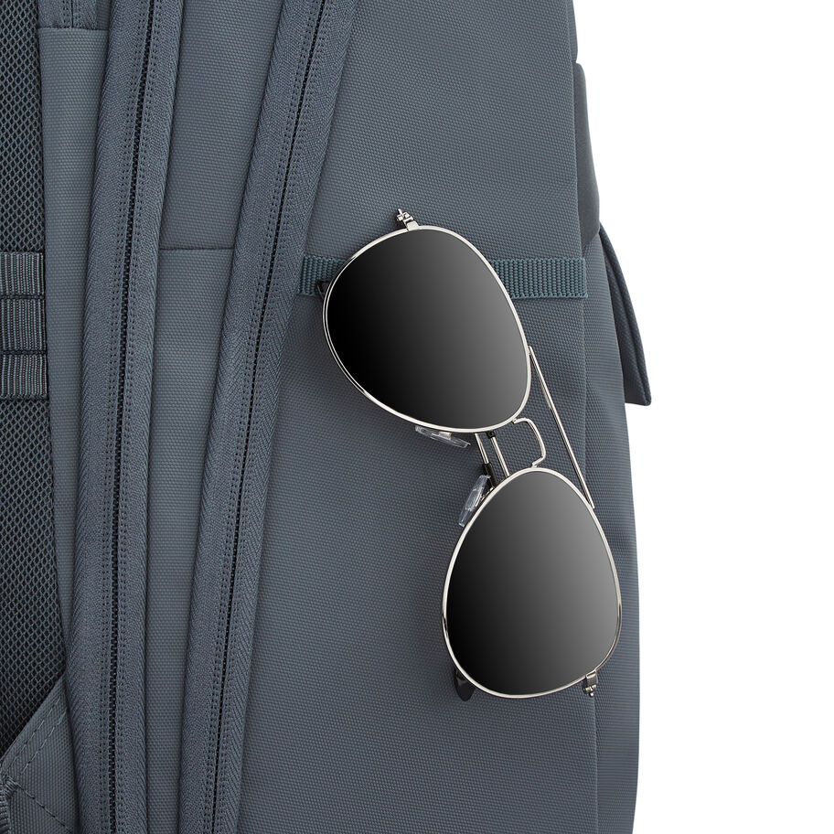 Samsonite Elevation Plus Backpack , , 147935-1549-ACCESSORY_CLIP-11