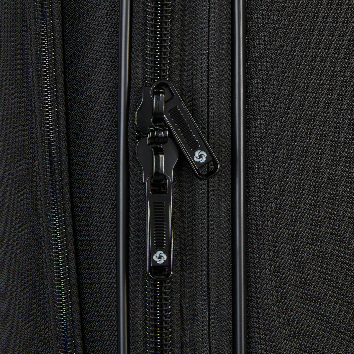 Samsonite Ascella 4 Large Expandable Spinner