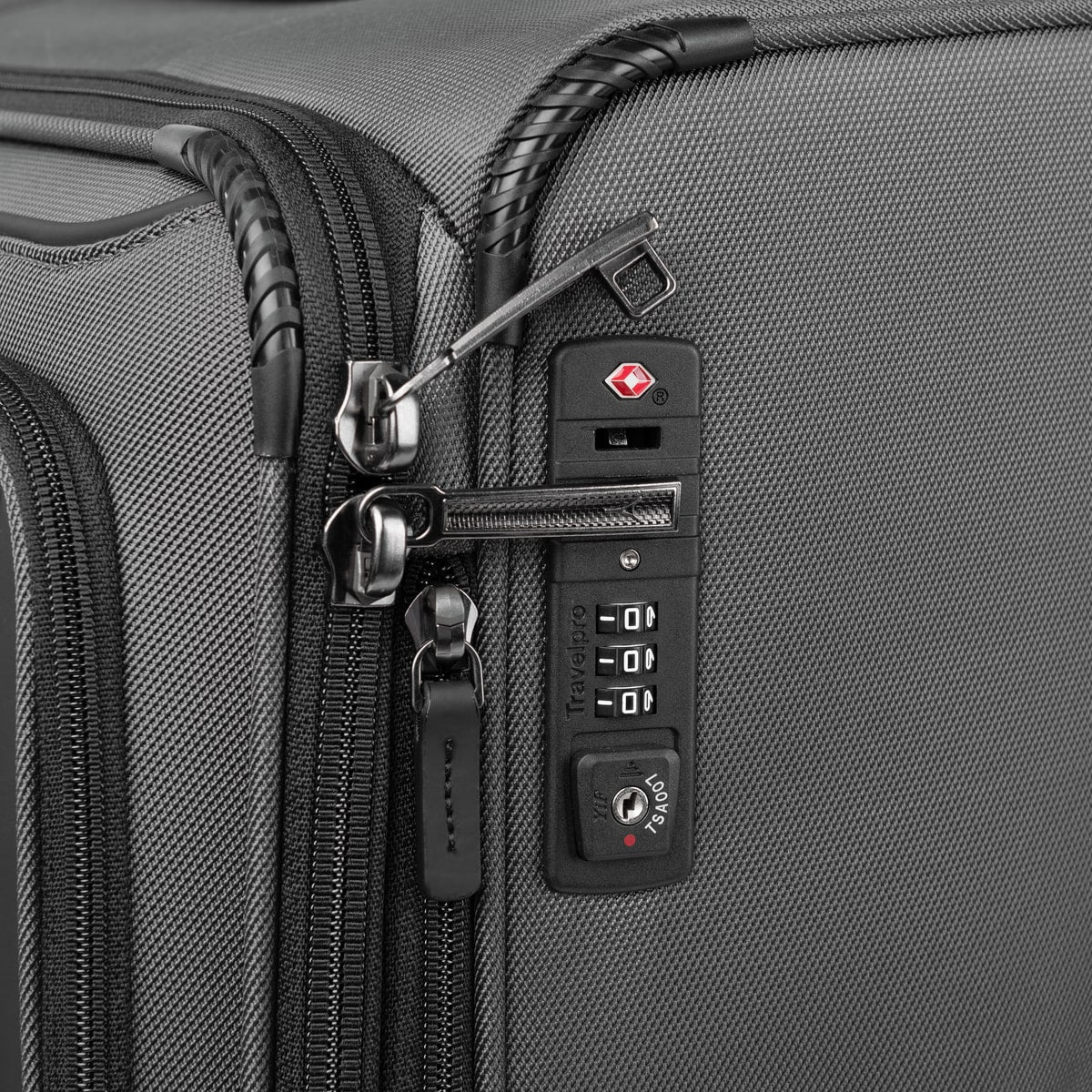 Travelpro Crew Classic Large Check-in Spinner , , 407246905_11-1200x1200-bd93c0f-min_1024x1024_2x_c10b412c-8470-4c68-be7a-47d4a360f51d