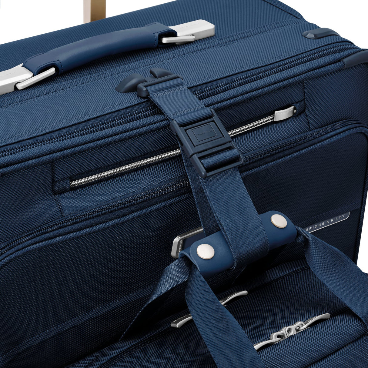 Briggs & Riley Compact 24" Checked Expandable Spinner