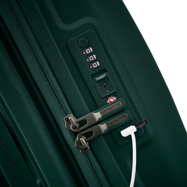 Samsonite Outline Pro Carry-on Spinner , , c78lxt51smla09yw3rop