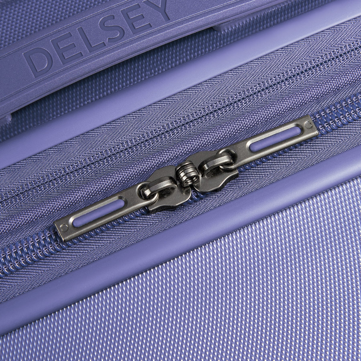 Delsey Comete 3.0 Medium Expandable Spinner , , delsey-comete-3.0-40387982028SI-11_1800x1800_377b6c5c-c942-4285-82e5-2349e39c84e0