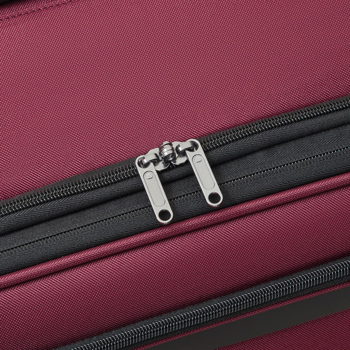 Delsey Sky Max 3.0 Large Check-In Expandable Spinner