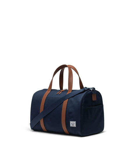 Herschel Novel Duffle Carry-On - 26.5L , , 11449-00007-OS_02.jpg.sthumbnails.2000.2500
