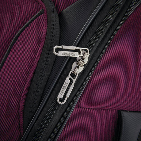 American Tourister 4 Kix 2.0 Medium Spinner , , 1423532011_24Spin_4_Zipper