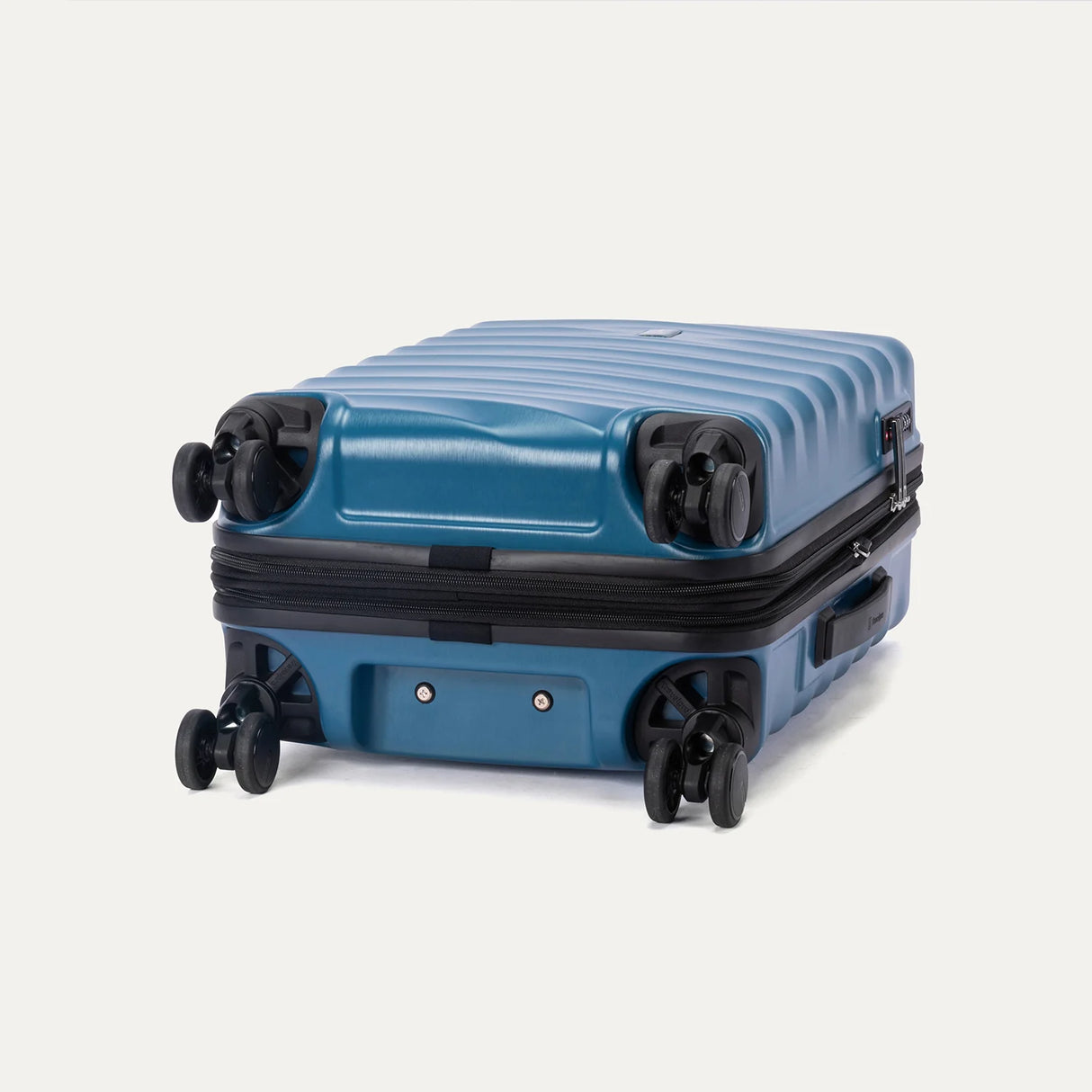 Travelpro Maxlite Air V2 Carry-On Hardside Spinner