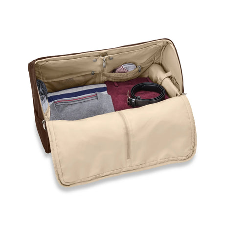 Briggs & Riley Baseline Garment Duffle , , BL329-18-Interior.2_1800x1800_2404b2a3-59c5-4194-b2d1-b4ef4384ff94