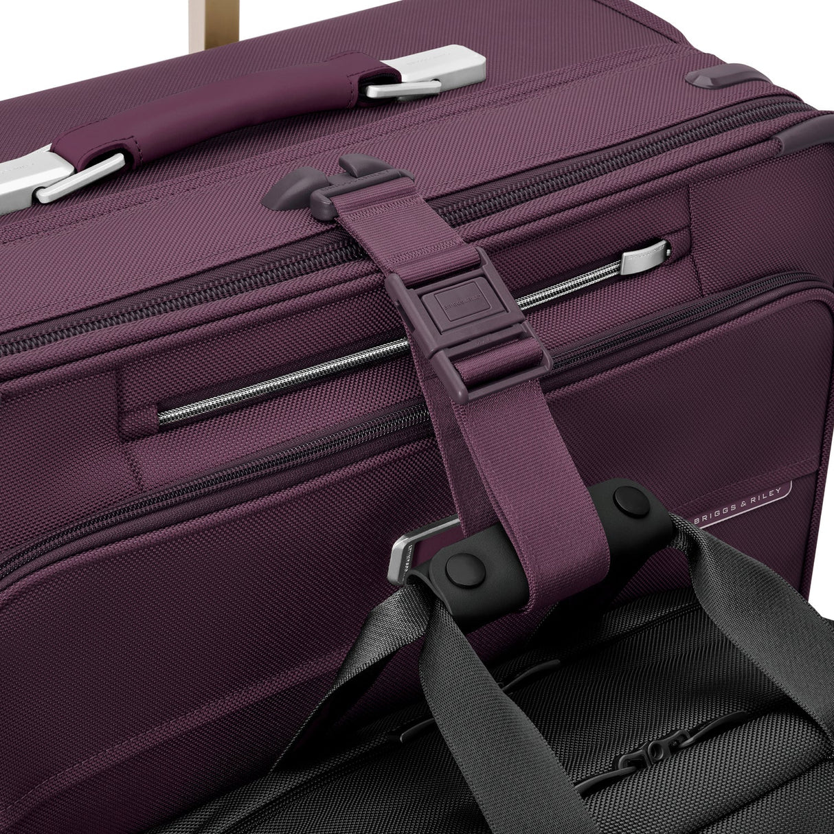 Briggs & Riley Compact 24" Checked Expandable Spinner