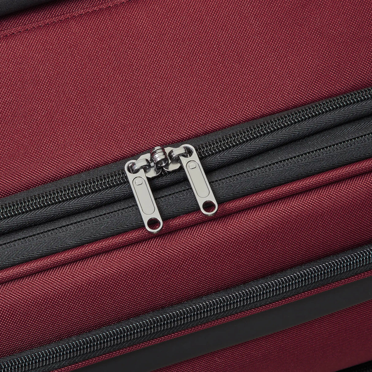 Delsey Sky Max 3.0 Medium Check-In Expandable Spinner