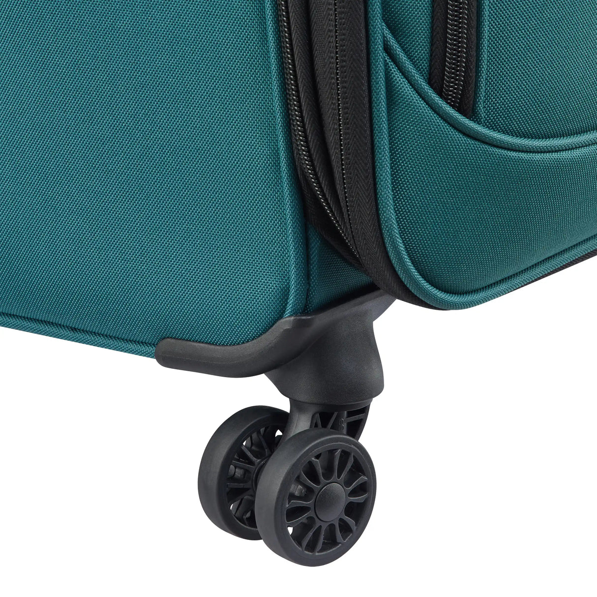 Delsey Sky Max 3.0 Medium Check-In Expandable Spinner