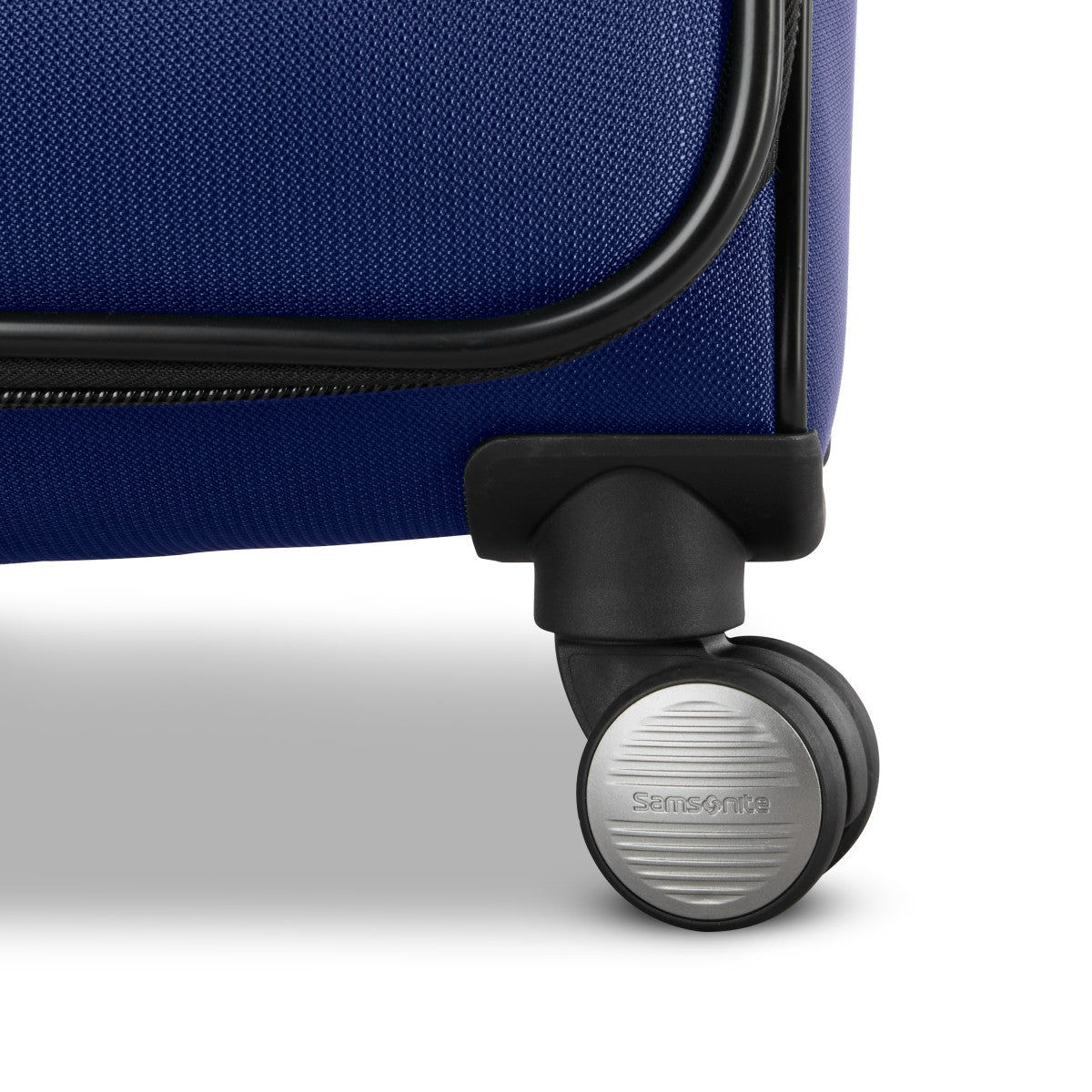 Samsonite Ascella 4 Medium Expandable Spinner