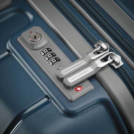 Samsonite Freeform Carry-on Spinner , , wwh2wediiwenw092lr5p